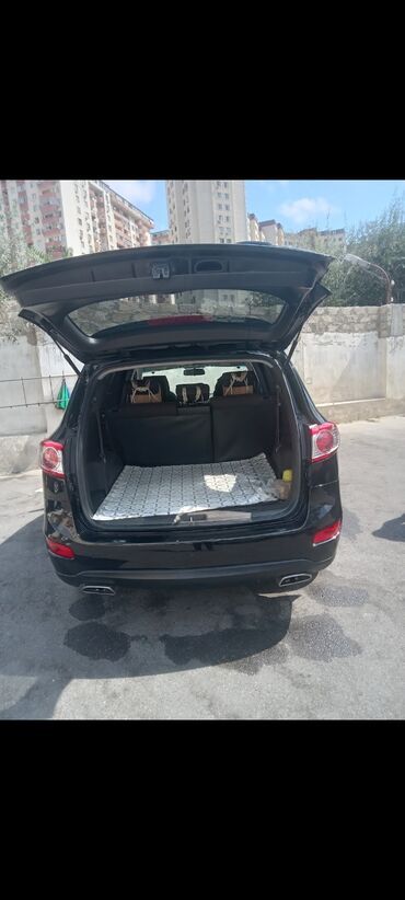 Hyundai: Hyundai Santa Fe: 2.4 l | 2011 il Ofrouder/SUV — 6