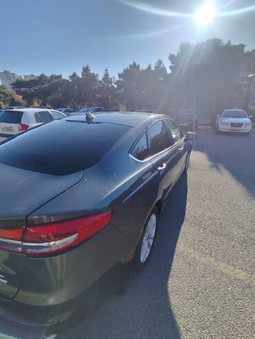 Hyundai: Salam hazır el kredititdi 36 ay 580 man başqa maşınlarda var elinizde — 3