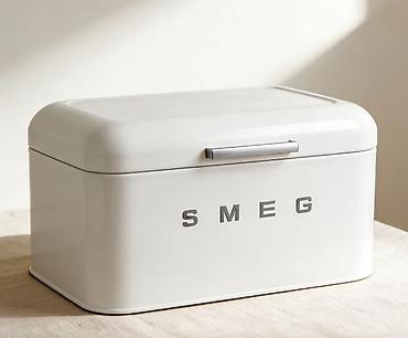 device: Хлебница Smeg с крышкой, контейнер для хранения — стильное и — 3