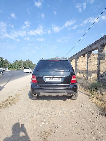 ag 07 sekilleri: Mercedes-Benz ML-Class (W164) SUV Xüsusiyyətlər: - Kuzov: 5 qapılı — 1