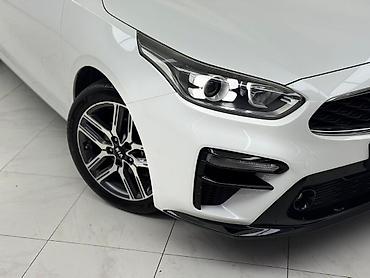 Kia: Kia K3: 2019 г., 1.6 л, Вариатор, Бензин, Седан — 2