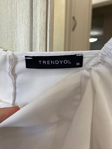 trendyol paltolar: Trendyolmilladan alınıb, 2-3 dəfə geyinilib, crop tipli və qolları — 2