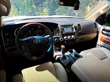 секуа: Toyota Sequoia: 2019 г., 5.7 л, Автомат, Бензин, Внедорожник — 7