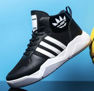 ремень кожа: Мужские кроссовки, 43, Adidas, Новый, цвет - Черный, Самовывоз, Платная доставка