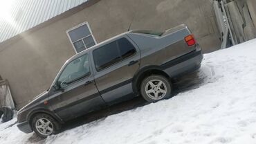 Volkswagen: Срочно сатылат
 Volkswagen Vento моно
1992 г 
об.1.8