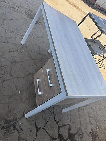 study table: Компьютерный стол, Новый, С полками — 1