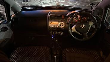 к3 gt: Honda Fit: 2003 г., 1.5 л, Автомат, Бензин, Хэтчбэк — 9