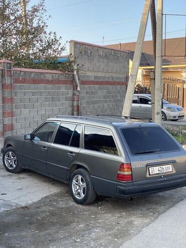 Mercedes-Benz: Mercedes-Benz W124: 1988 г., 2.5 л, Механика, Дизель, Универсал