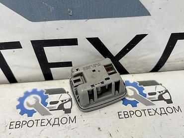 полик 5 д: Плафон салона Volvo FH12 fh12.380 D12 380 2003 Контрактный из — 7