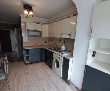 Köhnə tikili: Xetai ray gence pr xezerde bina evi 5/5. 2 otaq ewyali satilir kupca — 7