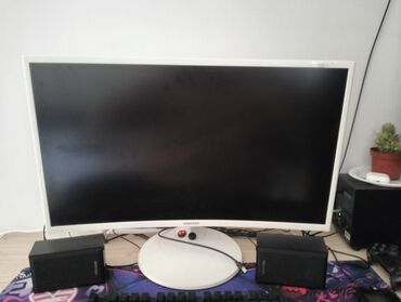 телевизор с тумбочкой: Монитор, Samsung, Б/у, LED, 27" - 28"