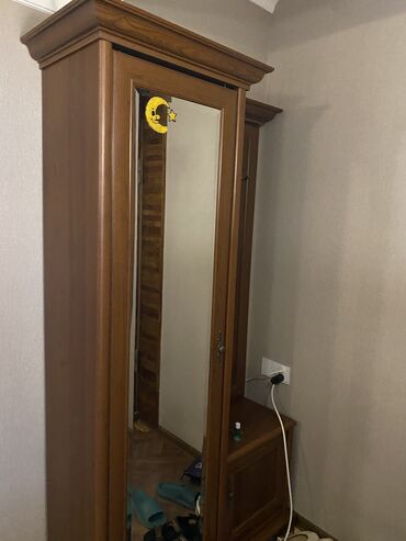 кухонная мебель: İşlənmiş, Açılan, 1 qapı Düz dolab, Dəhliz dolabı, Türkiyə