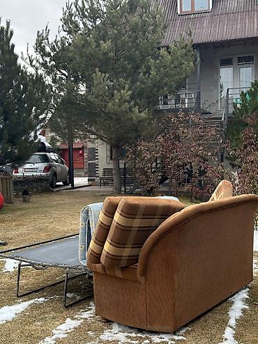 Прямые диваны: Прямой диван, Б/у — 8