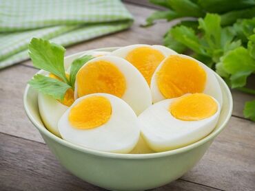 yumurtalar: Organik kənd yumurtası 0.20 qəpik dadından ləzzətindən doymayacaqsız