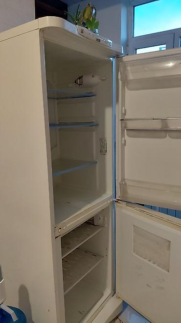 Soyuducular: İşlənmiş 2 qapılı Indesit Soyuducu Satılır, rəng - Ağ — 1