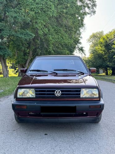 Volkswagen: Volkswagen Jetta: 1990 г., 1.8 л, Автомат, Газ, Седан