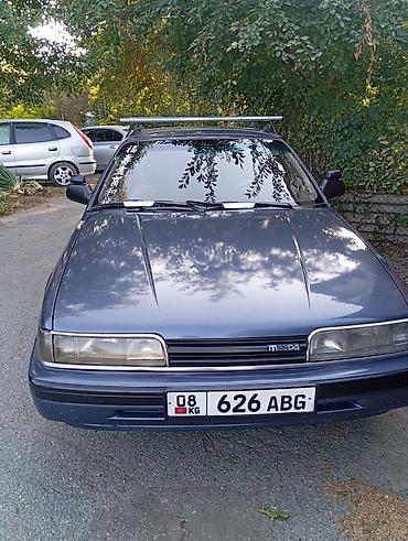 Mazda 626: 1989 г., 2 л, Механика, Бензин, Седан