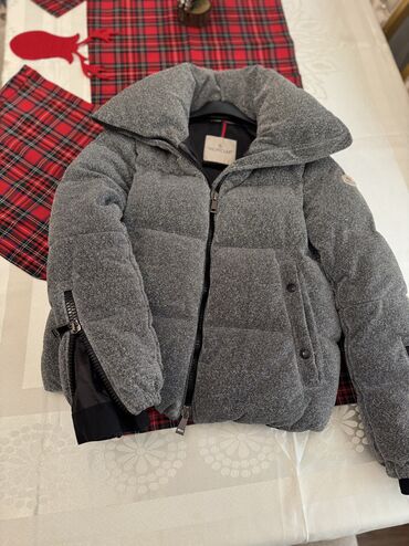 Kurtkalar: Moncler, M (EU 38)