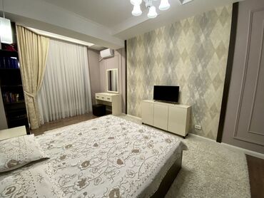 Долгосрочная аренда квартир: 3 комнаты, Риэлтор, Без подселения, С мебелью полностью — 9