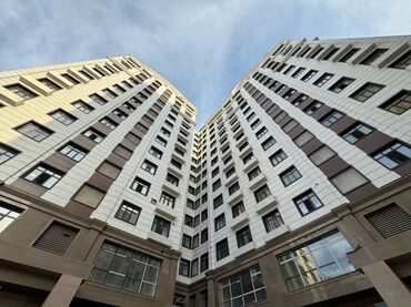 квартира токмок купить: 3 бөлмө, 107 кв. м, Элитка, 12 кабат, Дизайнердик ремонт