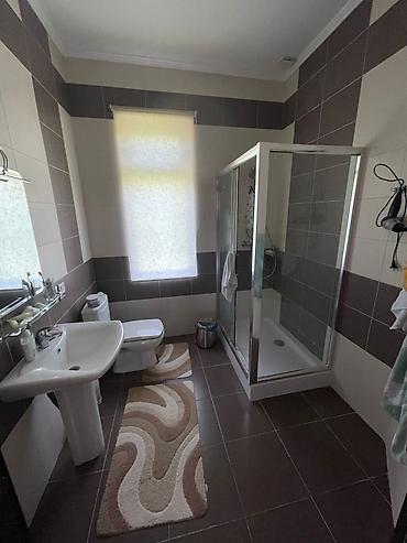 разный: Коттедж, Карвен 4 сезона, Сары-Ой, 5 мест — 10