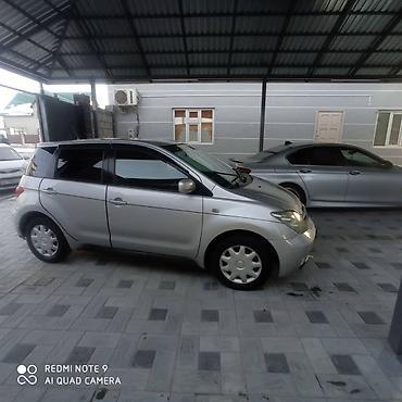 Toyota: Toyota ist: 2004 г., 1.3 л, Автомат, Бензин, Хэтчбэк — 2