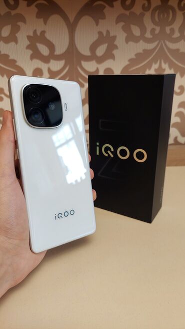 huawei p smart z qiymeti: Vivo iQOO Z9 Turbo, 256 ГБ, цвет - Белый