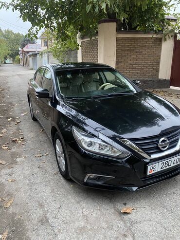 машина на один день: Nissan Teana: 2017 г., 2 л, Автомат, Бензин, Седан