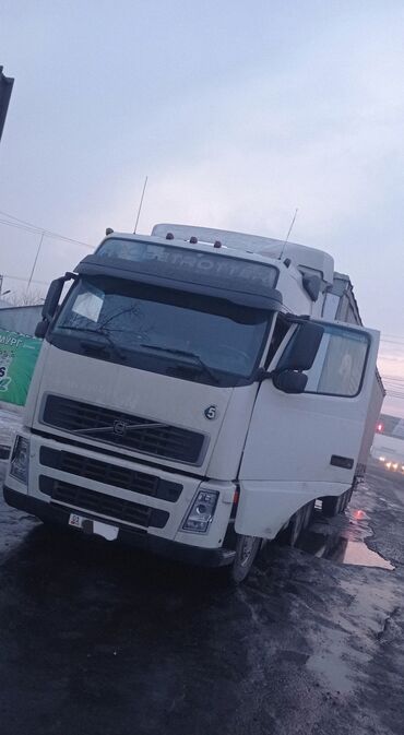 купить фуру в кредит без первоначального взноса: Тягач, Volvo, 2009 г., Тентованный