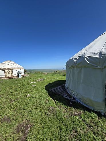 Аренда юрт: Аренда юрты, Каркас Деревянный, 100 баш, Стол — 10