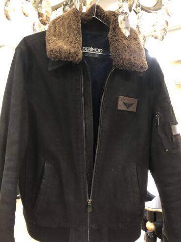 зеленая мужская кофта: Derimod alinib 400 evroya 200 manata satiram cuzi endirim olacaq