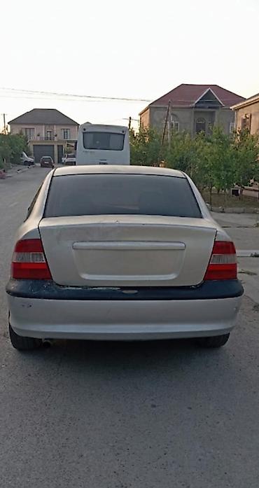 opel b: Opel Vectra: 2 l | 1997 il 360000 km Sedan — 2
