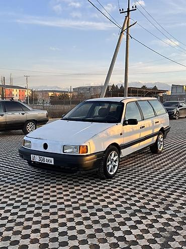 Volkswagen: Volkswagen Passat Variant: 1992 г., 1.8 л, Механика, Бензин, Универсал — 13