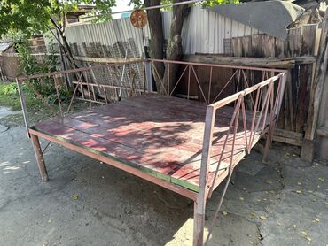 садовый светильник на солнечной батарее: Тапчан 200 x 200 x 60 м, Металл