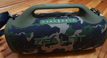 ЛуАЗ: Zealot Bluetooth Speaker. Çox super Bluetooth Speaker! Mikro kart
