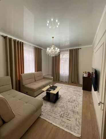 Долгосрочная аренда квартир: 2 комнаты, 56 м², Сталинка, 2 этаж, Евроремонт