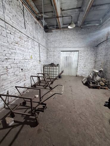 Склады и мастерские: 📦 Продаётся участок со складскими помещениями 📍 г. Кара-Балта, ул — 8