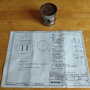 step rf3: Каталитические блоки ECOCAT для выхлопной системы. На фото — 4