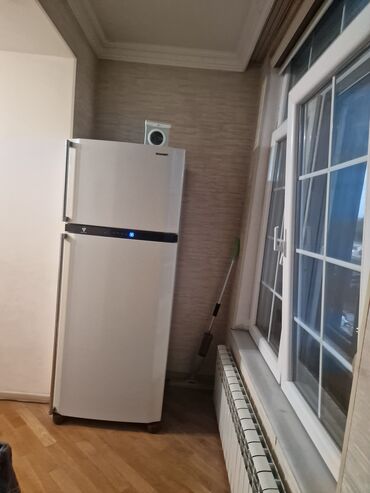 Uzunmüddətli kirayə mənzillər: Geniş və işıqlı mənzil – klassik üslubda tam mebel və texnika ilə — 6