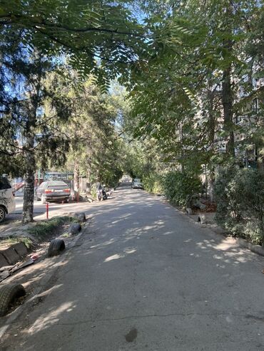 дом на продажу: 1 комната, 33 м², 104 серия, 2 этаж, Косметический ремонт