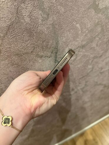 Apple iPhone: IPhone 14 Pro, Qızılı, Simsiz şarj — 6