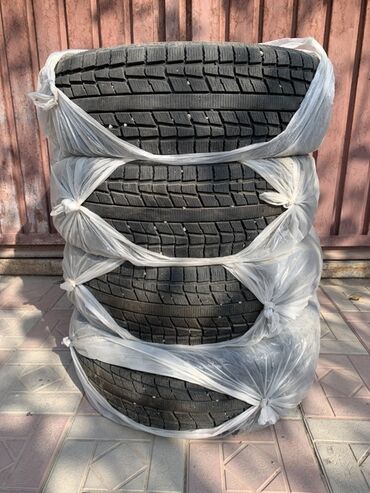 афто рынок: Комплект зимних шин 235/65 R18 без шипов. Характеристики: - Тип