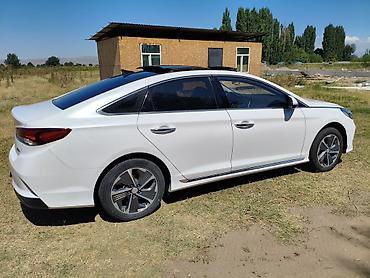 byd e6: Hyundai Sonata: 2020 г., 0.2 л, Гибрид, Седан — 4