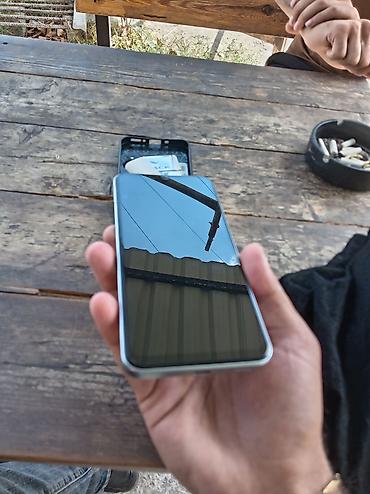 чехол samsung s: Samsung Galaxy A17, 256 ГБ, цвет - Серебристый, Отпечаток пальца — 2