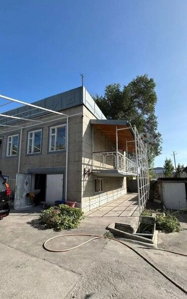 дом под ипотека: Дом, 198 м², 5 комнат, Собственник, Старый ремонт