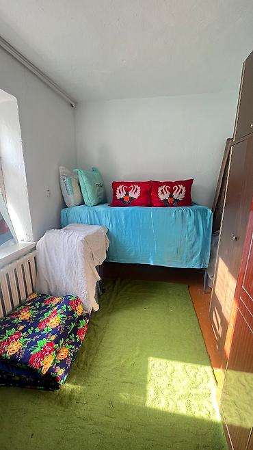 Продажа коттеджей и домов: Продаю 2 дома на одном участке(2 зала,4 спальних комнат,летняя — 20