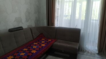 вторичное жилье: 3 комнаты, 85 м², 106 серия улучшенная, 2 этаж, Косметический ремонт