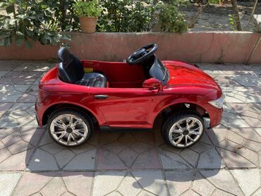 ГАЗ: Uşaqlar üçün elektrikli miniatür avtomobil - Rəng: metalik qırmızı -