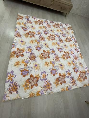 sintifon yorgan: Yumşaq yorğan – Popria Home Textile - Naqış: ağ fon üzərində narıncı — 2