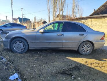 Mercedes-Benz: Mercedes-Benz C-Class: 2004 г., 1.8 л, Механика, Бензин, Седан